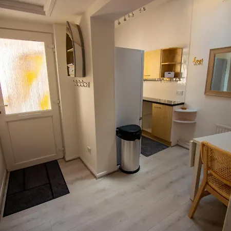 North Bay Holiday Apartment With Internet, Smart Tv'S And Patio Area Scarborough Exterior photo