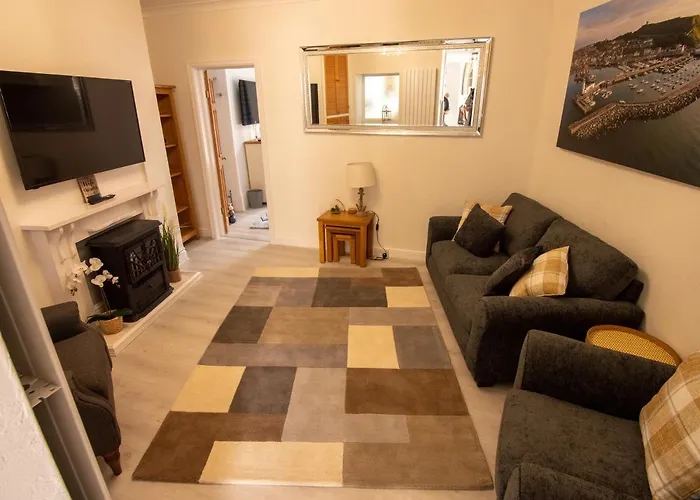 North Bay Holiday Apartment With Internet, Smart Tv\'S And Patio Area